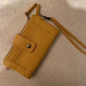 Never used Relic Clutch Wristlet